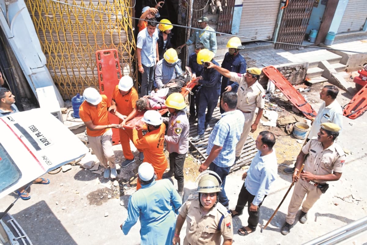 बीकानेर: पुलिस थाने से 80 मीटर दूर फटा सिलेंडर, 21 दुकानें ध्वस्त… अब तक 9 की मौत